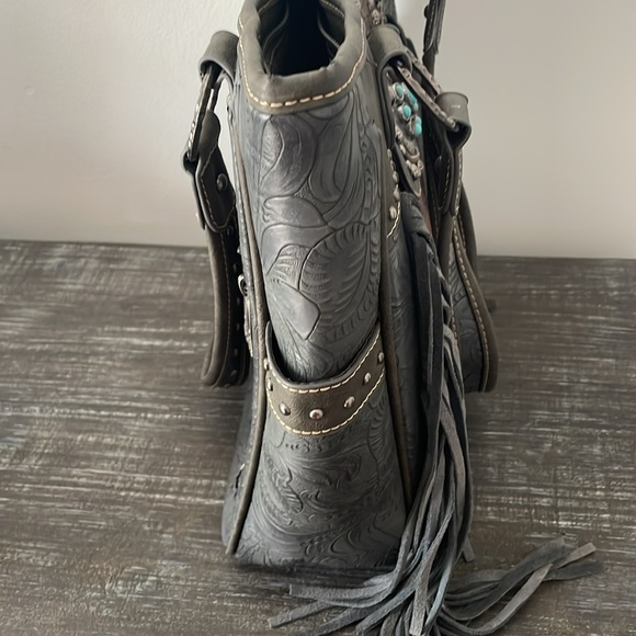 Trinity Ranch Purse - Picture 3 of 9